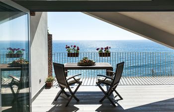 Sicilian Bliss Holiday Home