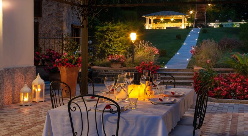 Photo of Honeycomb & Thyme