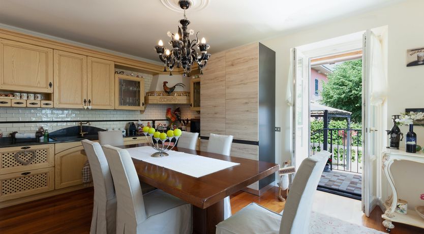 Photo of Honeycomb & Thyme