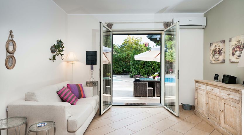 Photo of Sicilian Stone