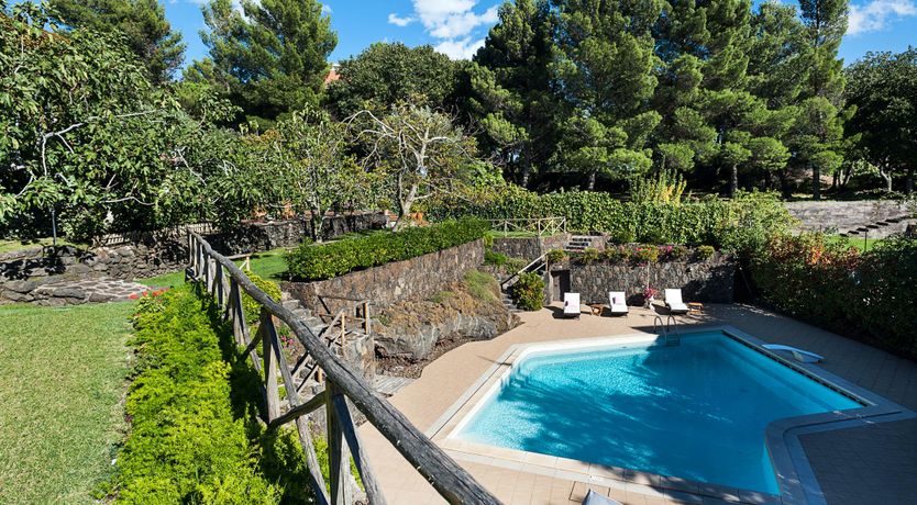 Photo of Sicilian Stone