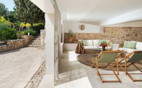 Photo of Sicilian White