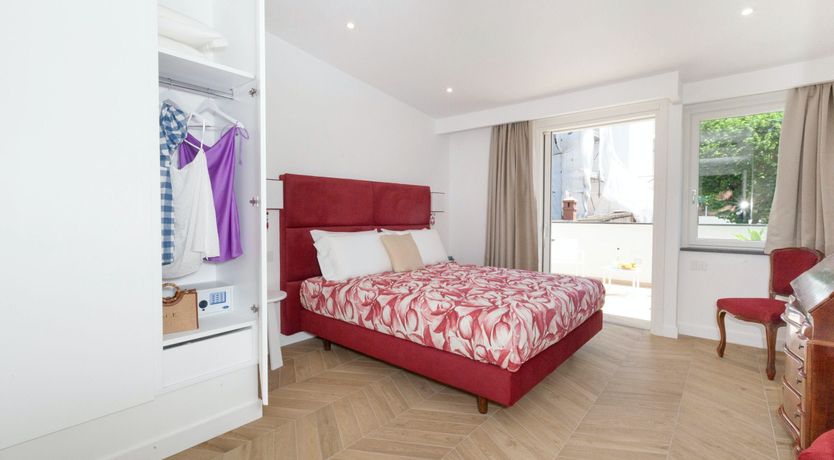 Photo of Luxe Hideaway