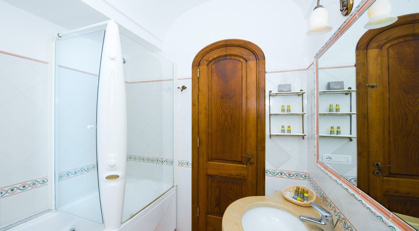 Photo of Emerald Gift