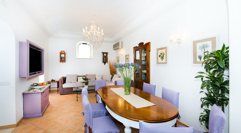 Photo of Emerald Gift