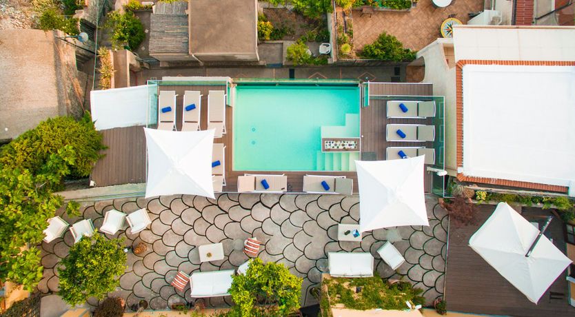 Photo of Emerald Gift