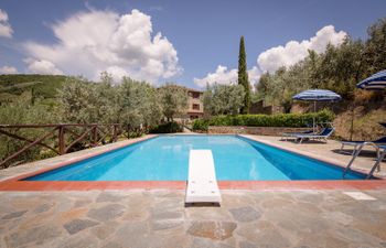 The Tuscan Song Holiday Home