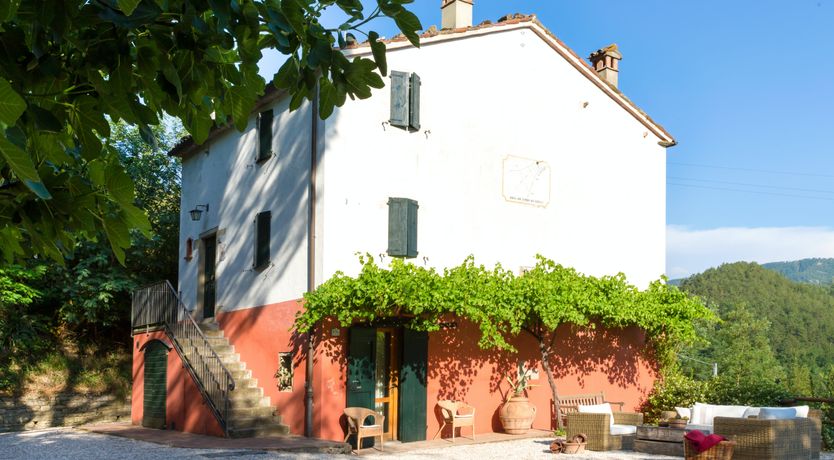 Photo of The Tuscan Flower