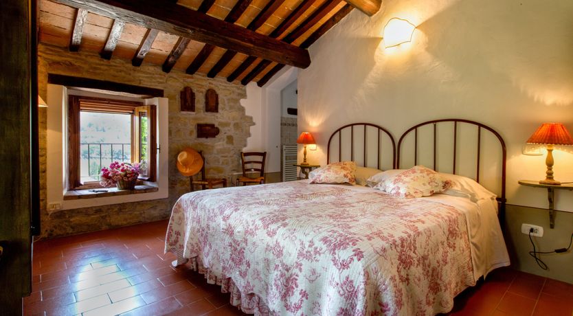 Photo of The Tuscan Flower