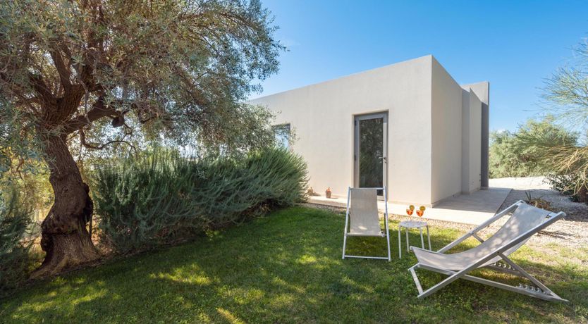 Photo of The Angel's Kiss