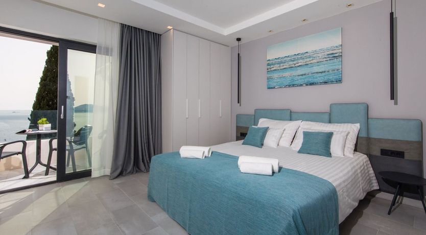 Photo of Sailing on a Sunbeam