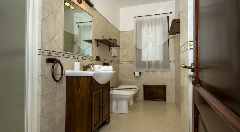 Photo of Lemon & Olive