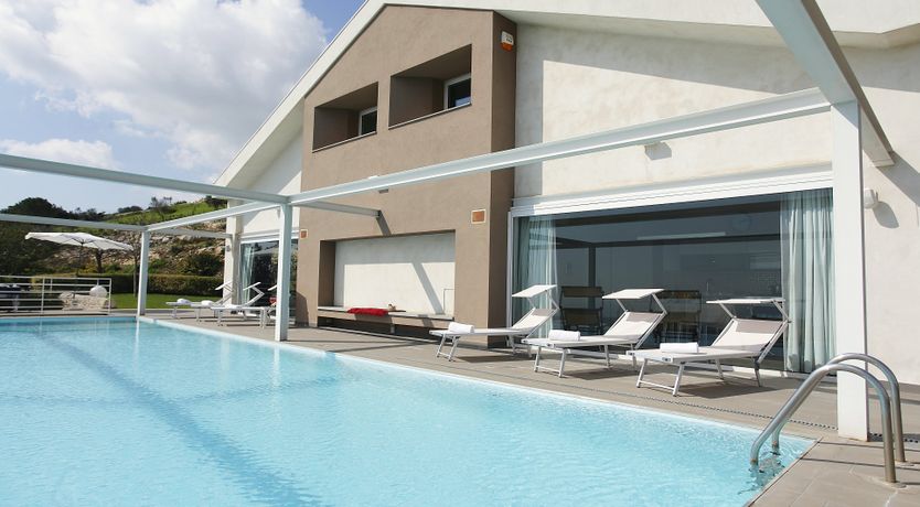 Photo of Muse In The Trees