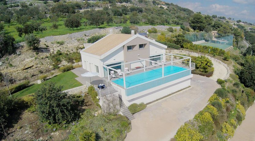 Photo of Muse In The Trees