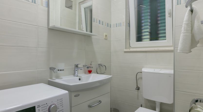 Photo of Sunburst & Gold