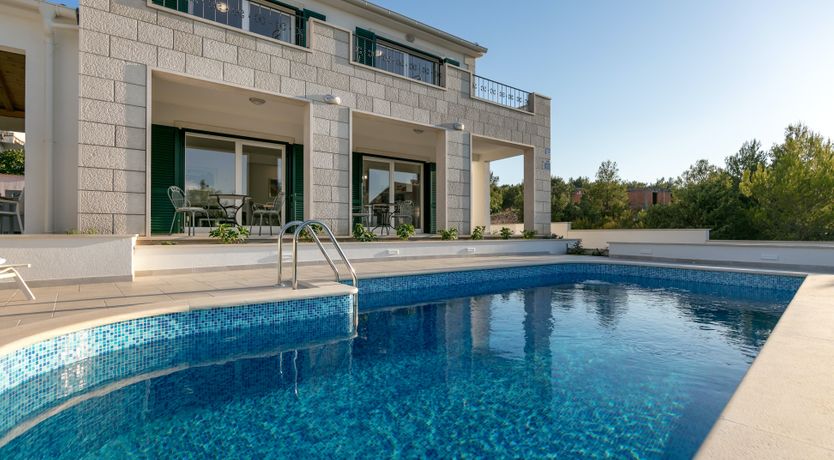 Photo of Sunburst & Gold