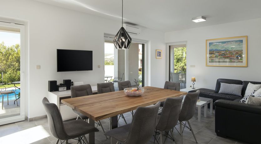 Photo of Sunburst & Gold