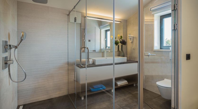 Photo of The Ark of the Covenant