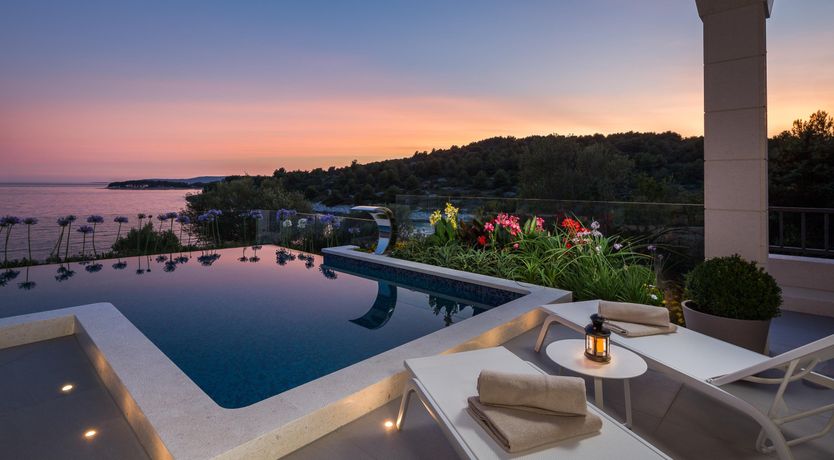Photo of The Ark of the Covenant