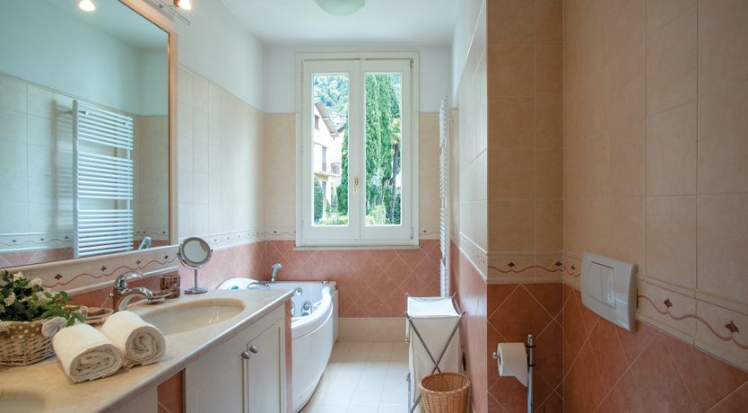 Photo of Lakeside Peace