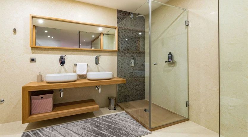 Photo of Adriatic Gem