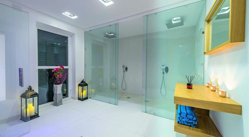 Photo of Adriatic Gem