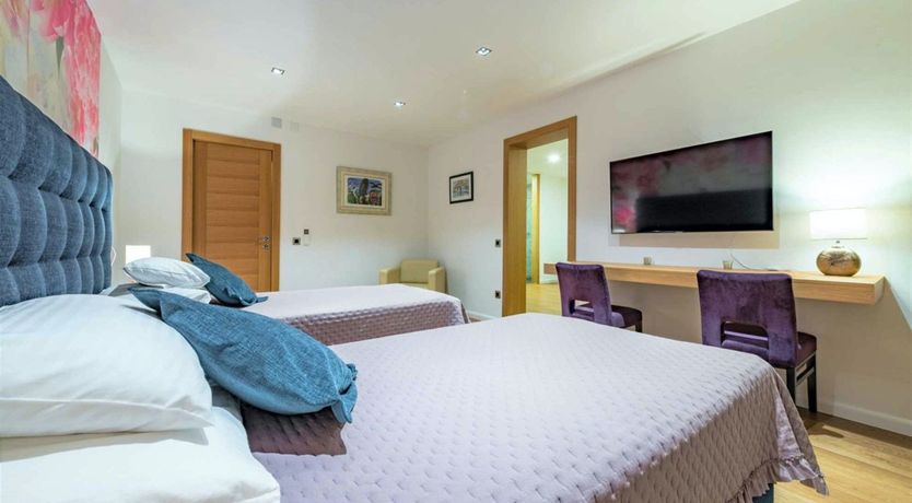 Photo of Adriatic Gem