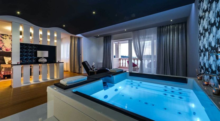 Photo of Adriatic Gem