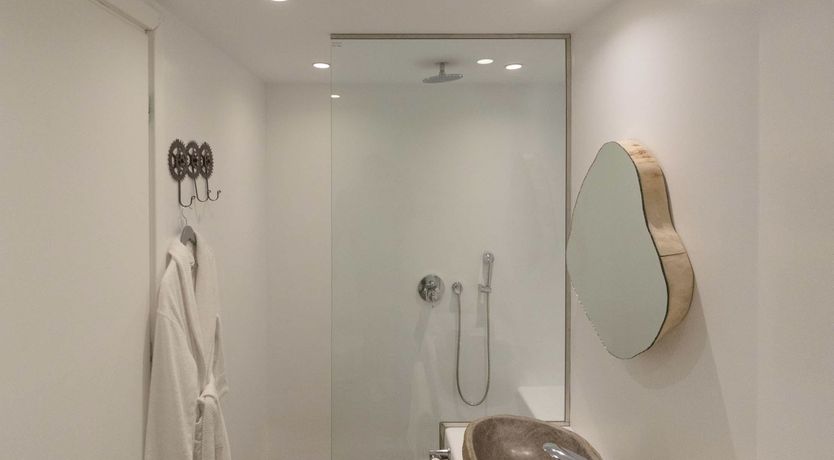 Photo of Apollo's Path