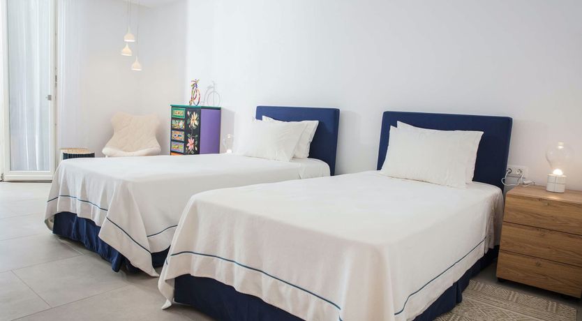 Photo of Apollo's Path