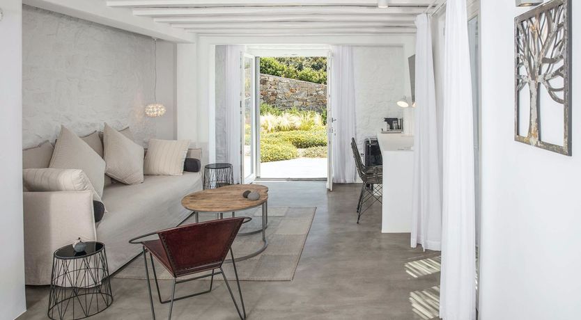 Photo of Apollo's Path