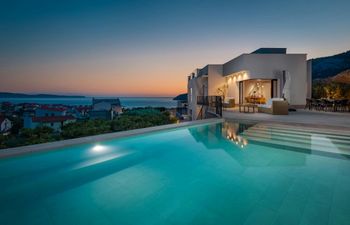 An Adriatic Gem Holiday Home