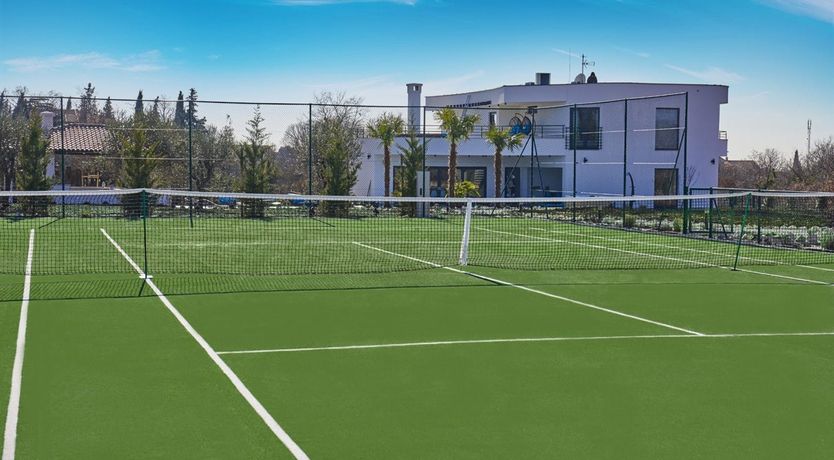 Photo of The Golden Slice