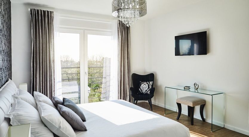 Photo of The Golden Slice