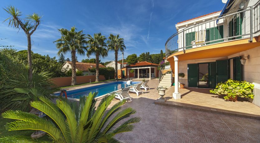 Photo of Selca Springs