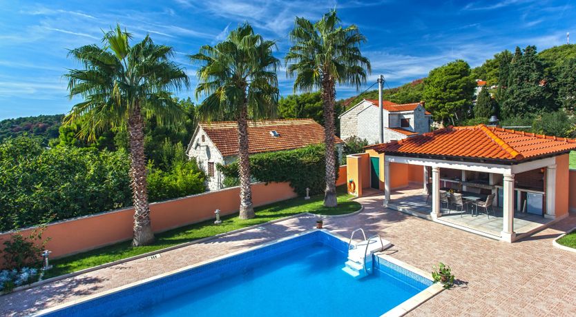 Photo of Selca Springs