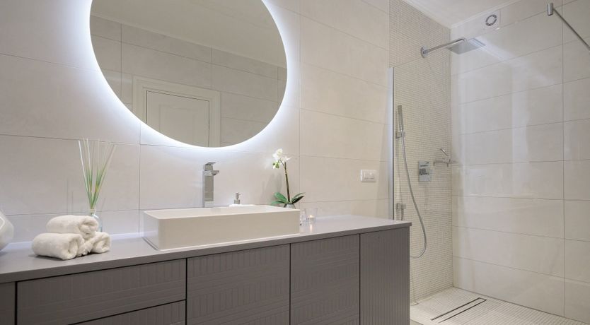 Photo of Circle of Light