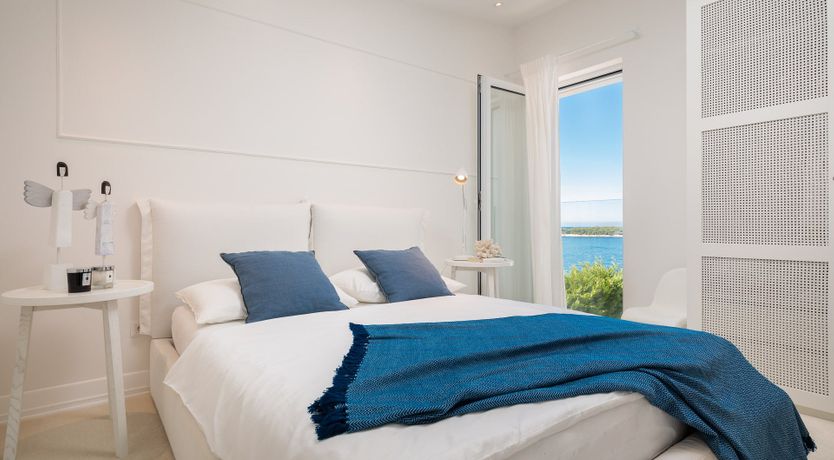 Photo of Circle of Light