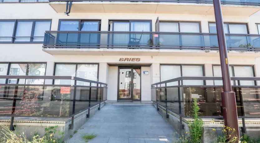 Photo of Douceur de vivre nearby beach