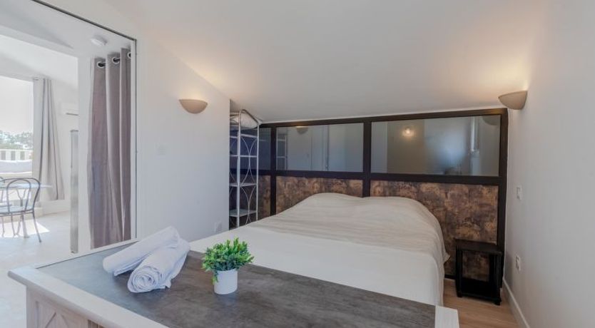 Photo of Pine's Mansion Apartment 2