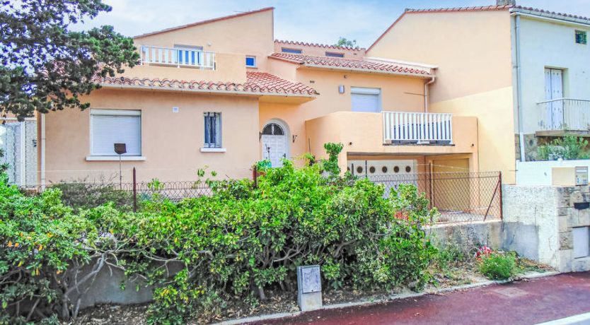 Photo of Pine's Mansion Apartment 2