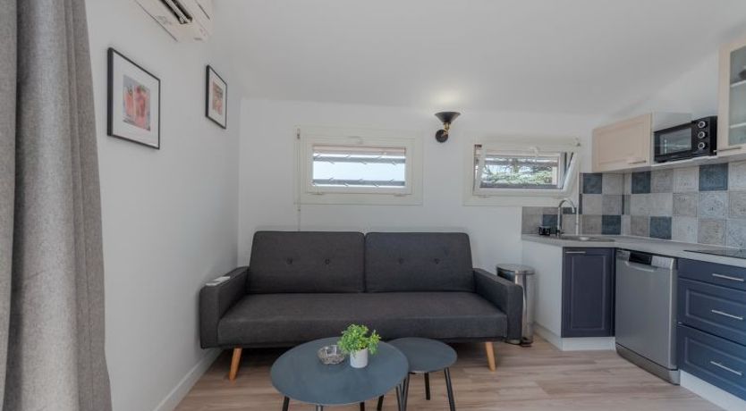 Photo of Pine's Mansion Apartment 2