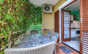 Photo of Apartmani Amaii Apartment 2