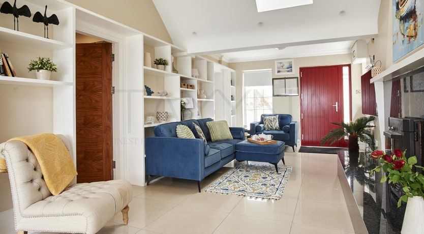 Photo of Beachfront Bay