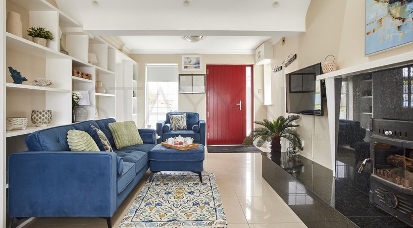 Photo of Beachfront Bay