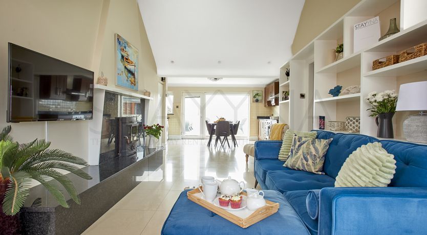 Photo of Beachfront Bay