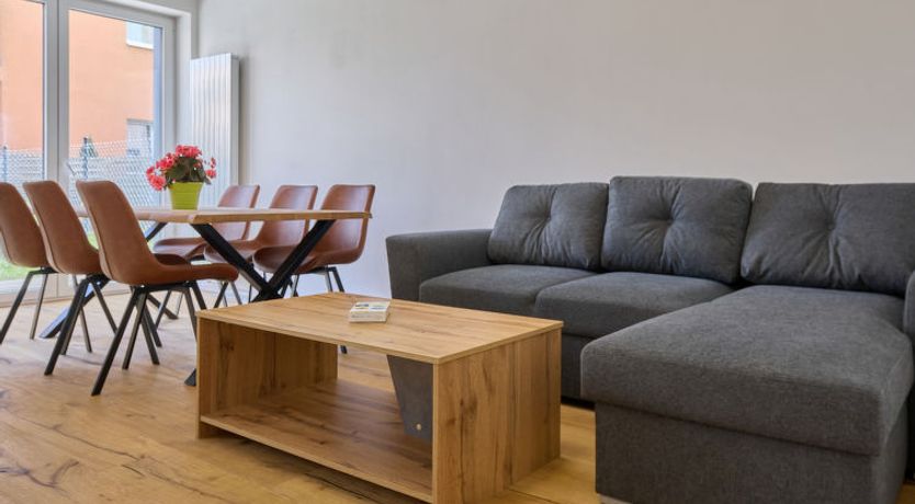 Photo of Trendy Mountain Terrace Retreat Apartment 2