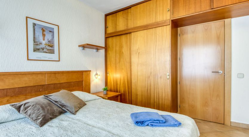 Photo of Roses Holiday Center Apartment 25