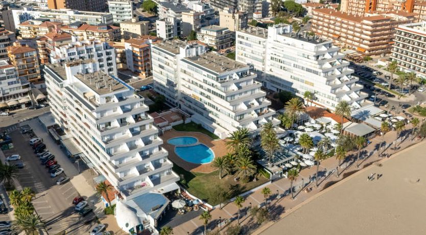 Photo of Roses Holiday Center Apartment 25