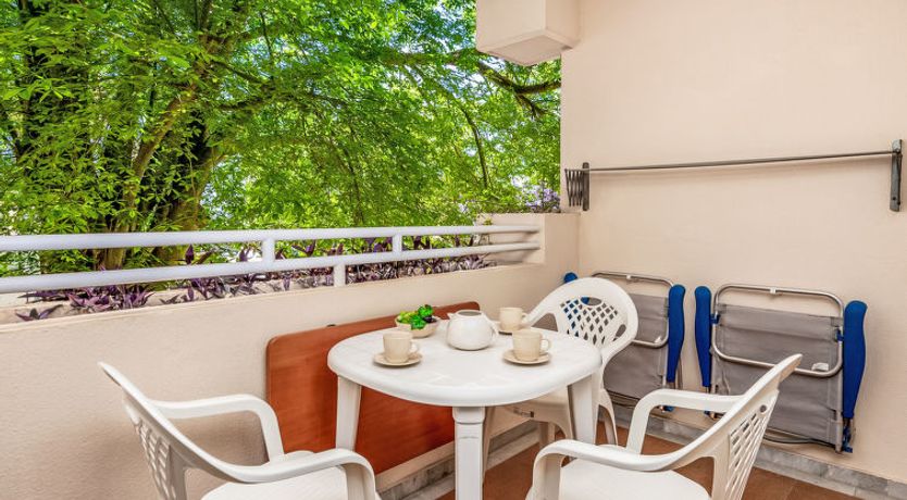 Photo of Sol Apartment 2